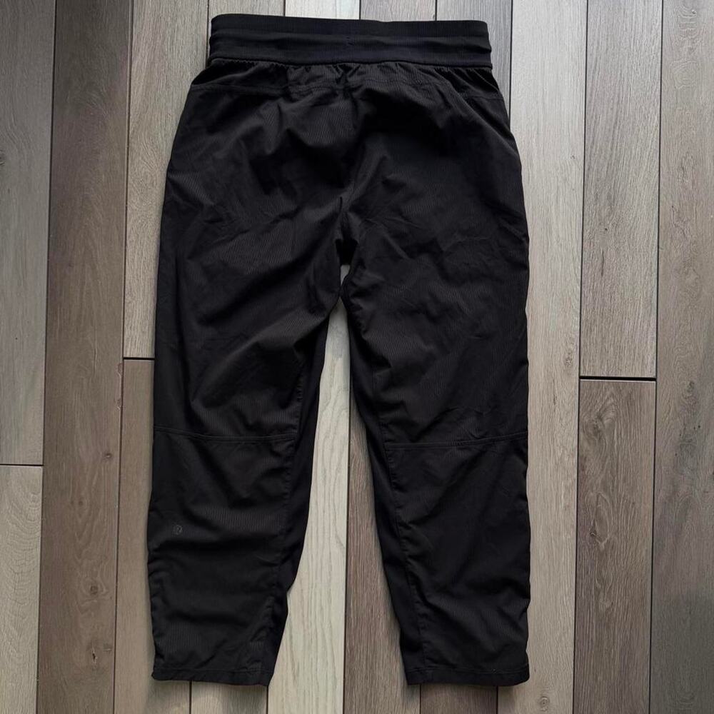 Lululemon dance studio crop pant - Picture 4 of 7